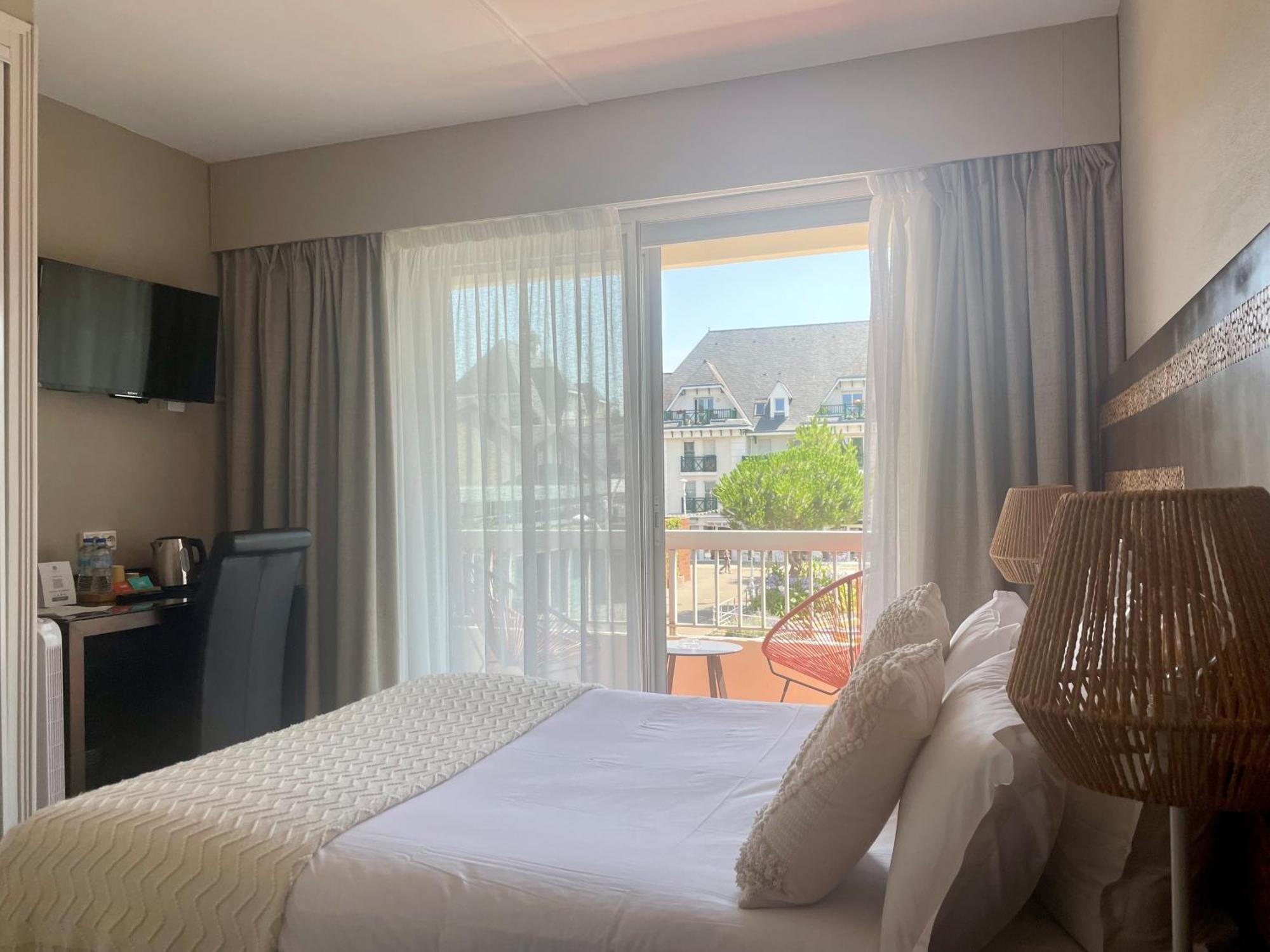 Hotel Bo & Mia La Baule-Escoublac Екстер'єр фото